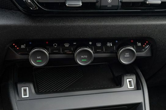 Citroen C4 1.2 PureTech Shine S&S EAT8