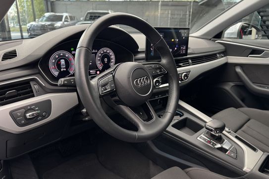 Audi A4 35 TFSI Advanced