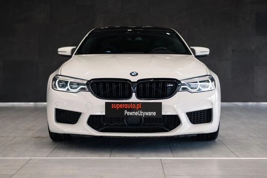 BMW Seria 5 M5