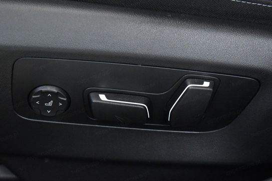 BMW Seria 5 520i mHEV aut