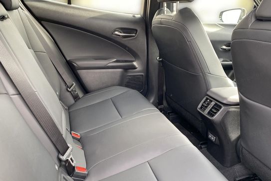 Lexus UX 250h GPF F Sport Design 2WD