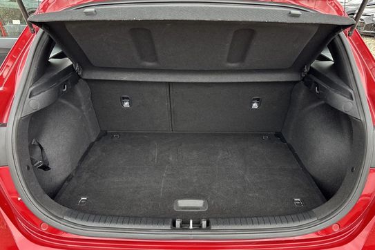 Kia Ceed M 1.5 T-GDI  DCT