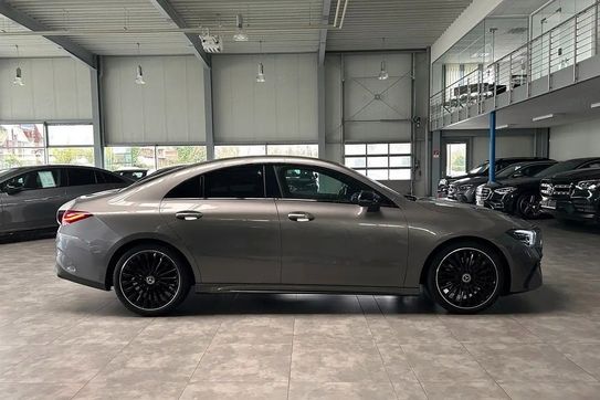 Mercedes CLA 200 AMG Line
