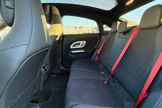 Mercedes CLA 200 4-Matic AMG Line