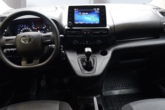 Toyota Proace City Verso Long d-4D Business