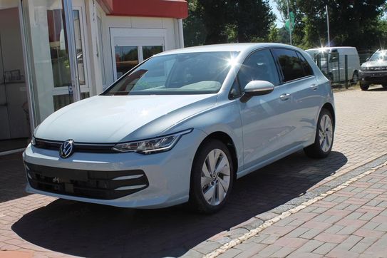 Volkswagen Golf Life Plus 1.5 TSI