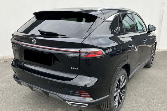 MG HS Exclusive 1.5 AT