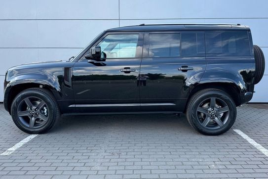 Land Rover Defender 110 D200 X-Dynamic SE