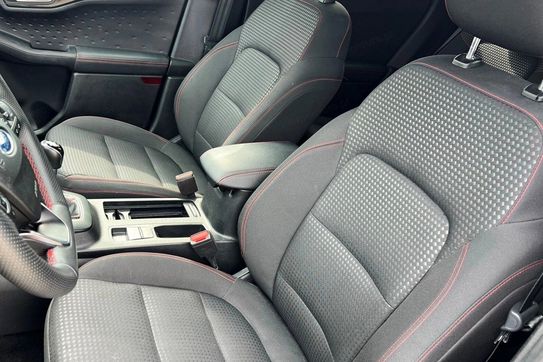 Ford Kuga EcoBoost FWD ST-Line