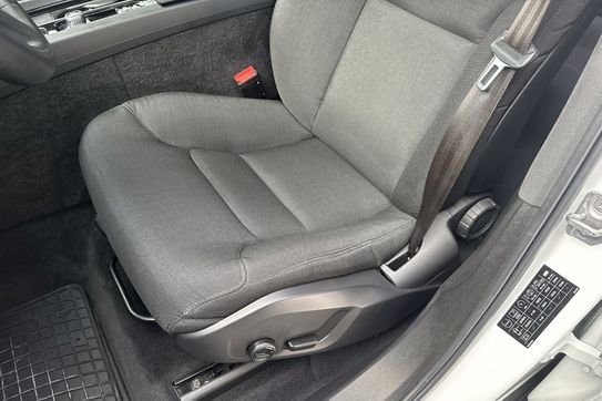 Volvo XC60 B4 B Momentum Pro