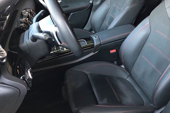 Mercedes CLA 200 AMG Line Shooting Brake