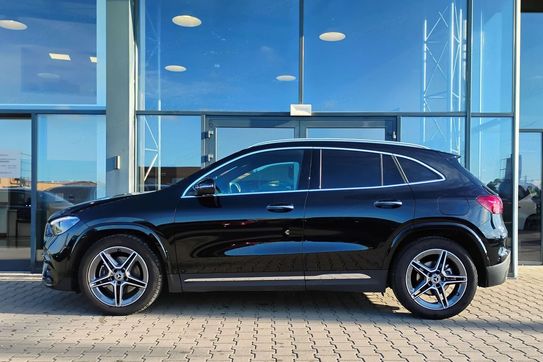 Mercedes GLA 200 mHEV AMG Line 7G-DCT