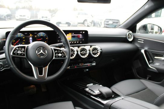 Mercedes CLA 200 d Progressive 8G-DCT