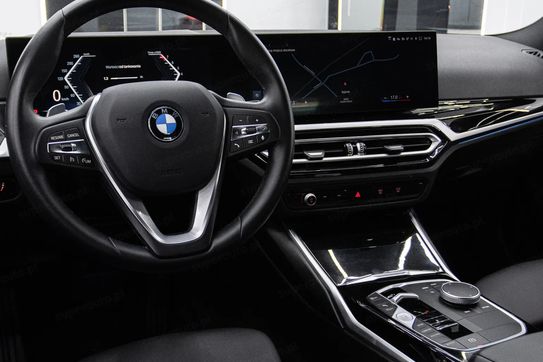 BMW Seria 3 318i M Sport aut