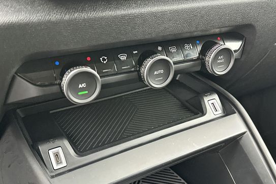 Citroen C4 Feel Pack 1.5 BlueHDI EAT8