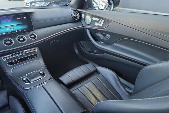 Mercedes E Klasa Coupe 300 AMG Line