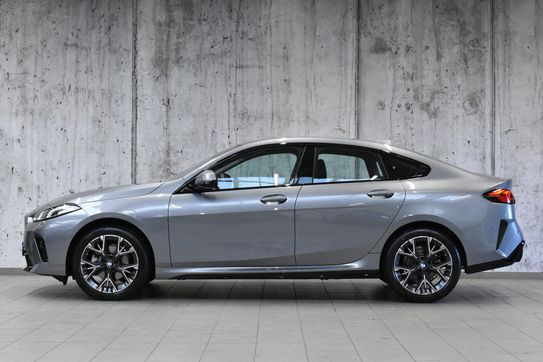 BMW Seria 2 Gran Coupe 220