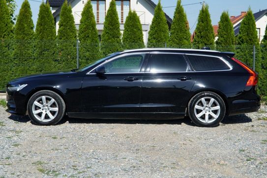 Volvo V90 D4 Momentum