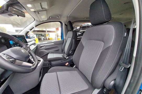 Volkswagen Caravelle TDI L2H1 Life aut