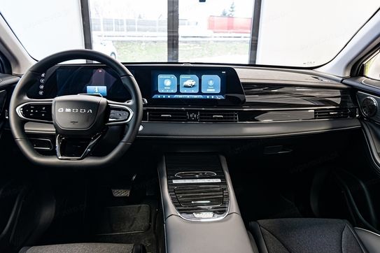 Omoda 5 1.5 T-GDI Hybrid Premium DHT