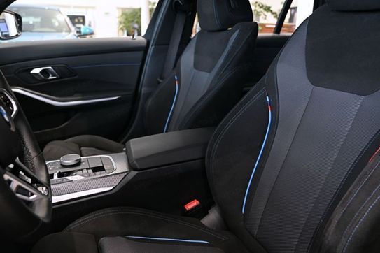BMW Seria 3 Touring 330i xDrive M Sport
