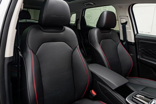 Baic Beijing 7 X75 1.5T Luxury DCT