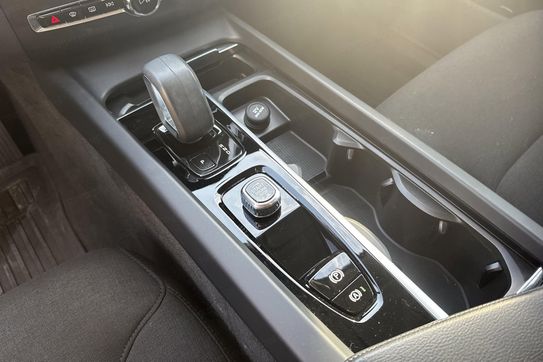 Volvo XC60 B4 B Momentum