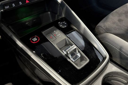 Audi A3 S3 TFSI quattro S tronic