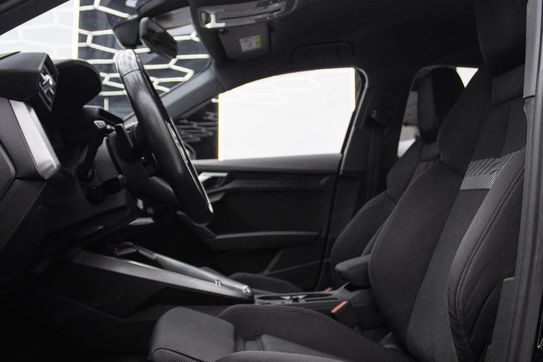 Audi A3 35 TFSI mHEV Advanced S tronic