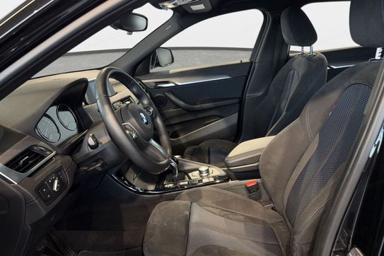 BMW X2 xDrive20i aut