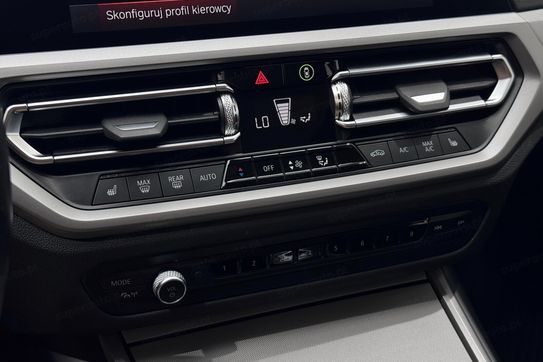 BMW Seria 3 Touring 318i