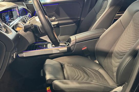 Mercedes GLB 200 Progressive