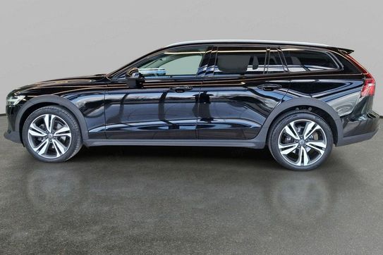 Volvo V60 CC B4 D AWD aut