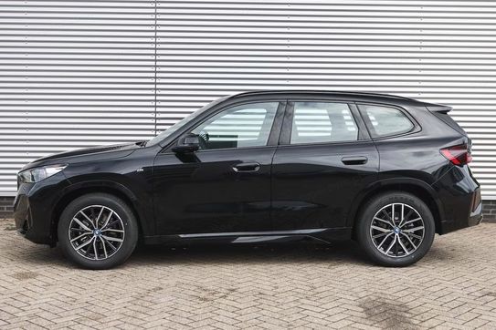 BMW iX1 eDrive20 M Sport