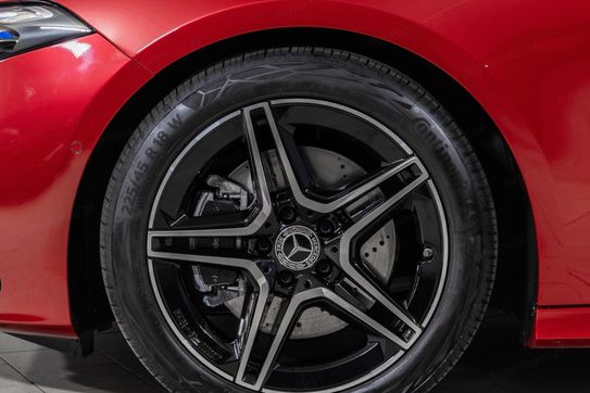 Mercedes Klasa A 220 4-Matic AMG Line