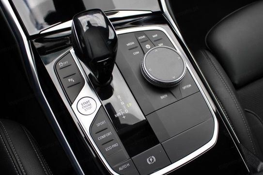 BMW Seria 3 Touring 320d Sport Line