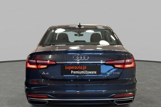 Audi A4 35 TFSI mHEV Advanced S tronic