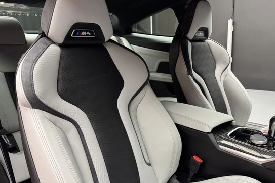 BMW Seria 4 M4 Competition M xDrive