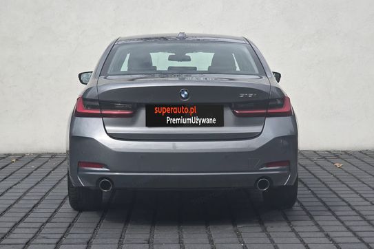 BMW Seria 3 318i