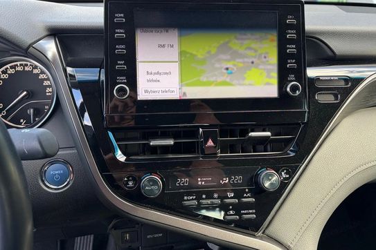 Toyota Camry 2.5 Hybrid Executive CVT