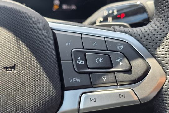 Volkswagen Tiguan R-Line Plus 2.0 TDI DSG 4MOTION