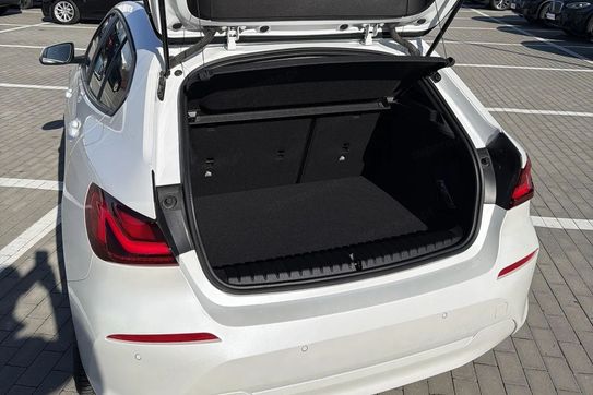 BMW Seria 1 118i Advantage