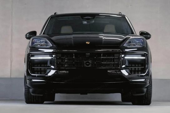 Porsche Cayenne Black Edition