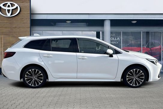 Toyota Corolla Hybrid Style