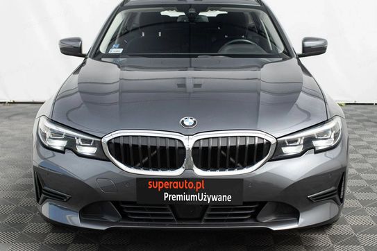 BMW Seria 3 Touring 318i