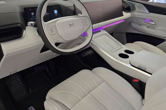 Xpeng G9 Standard Range Pro 80.3 kWh