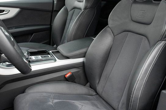 Audi Q8 45 TDI mHEV quattro Tiptronic