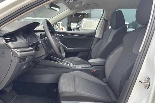 Skoda Octavia 1.5 TSI mHEV  Ambition DSG