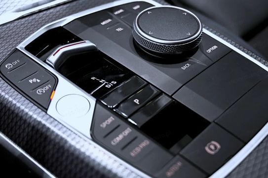 BMW Seria 3 330i xDrive M Sport