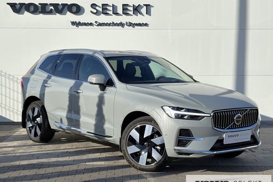 Volvo XC60 T6 Plug-In Hybrid AWD Ultra Bright aut